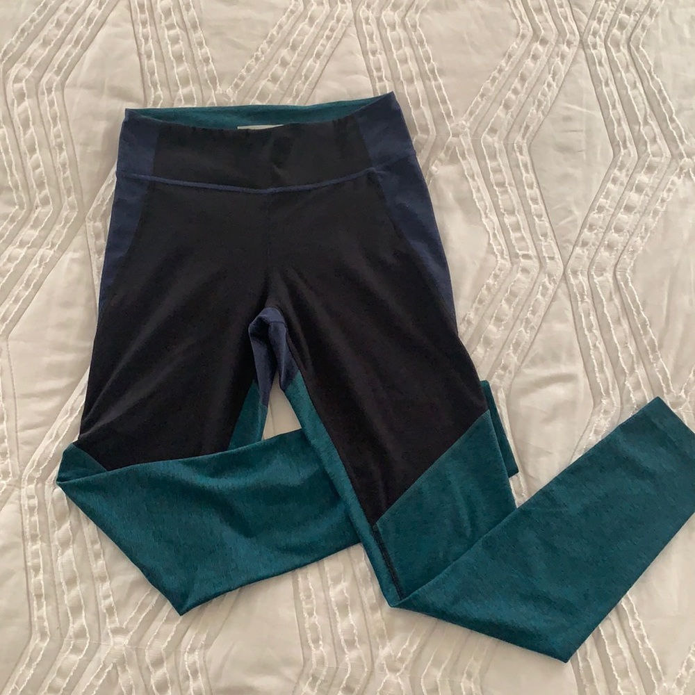 Outdoor voices leggings